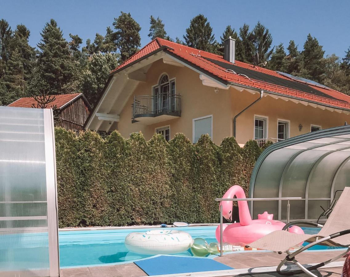 Апартаменты Panorama-Residenz, Mit Pool Кёцтинг Экстерьер фото